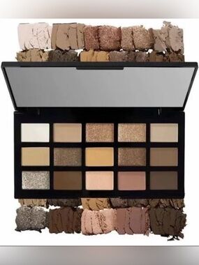 Laura Geller Neutral Eyeshadow Palette — Brown, Gold & Cream Shades